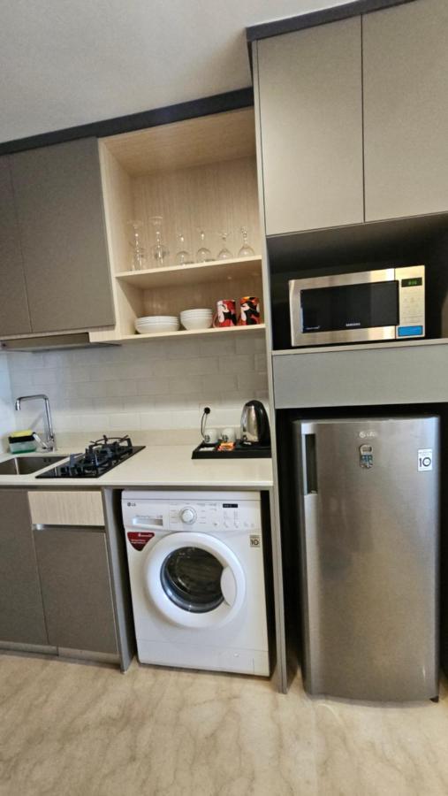 Studio Sea View Apartment At Gold Coast Pik By Mysweethome Джакарта Екстериор снимка