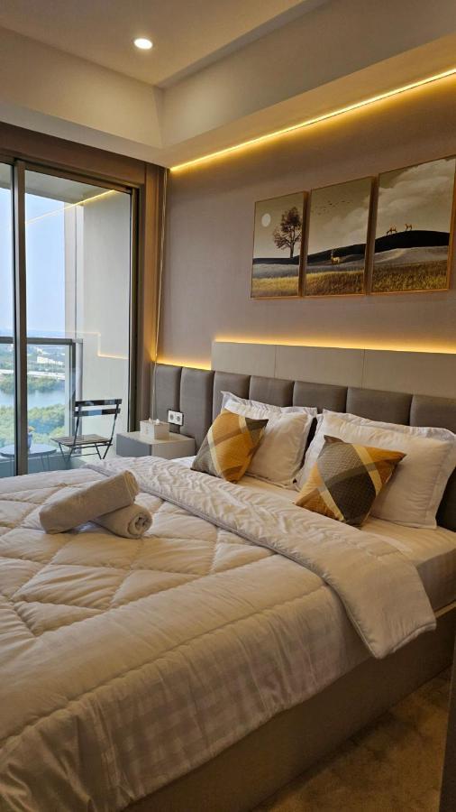 Studio Sea View Apartment At Gold Coast Pik By Mysweethome Джакарта Екстериор снимка
